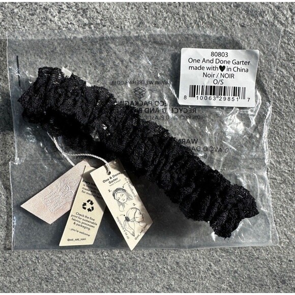 NWT Free People X We Are HAH Garter- Scrunchie- Headband- Green Red Black One Sz - Picture 6 of 16
